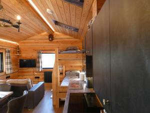 Abergwynant Farm Glamping & Apartments