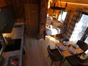 Abergwynant Farm Glamping & Apartments