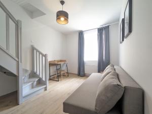 Appartements Le PRESTIGE 152 proche aeroport -gare Lyon -groupama stadium-ldlc arena : photos des chambres