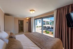 Villa with private pool, garden and seaview for max 11 Pers near Labin 5207-1