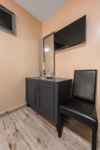 Grand Taverna Boutique -Adults Only