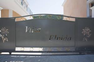Villa Elpida at Minies