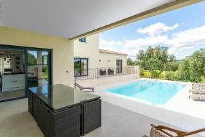 Villas Villa spacieuse et accueillante : photos des chambres