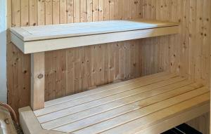 Gorgeous Home In Brösarp With Wifi