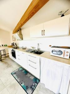 Appartements Les Sarments charme de l-Ancien renove et au calme : photos des chambres