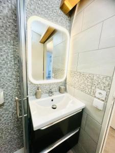 Appartements Les Sarments charme de l-Ancien renove et au calme : photos des chambres