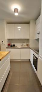 All comfort -Parking&Fibre #WelcomeHome Gare Colombes