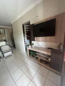 Casa em condominio na beira do rio