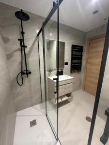 DELICIAS Calidades LUJO Totalmente Equipado