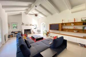 Lovely villa with pool - panoramic sea view