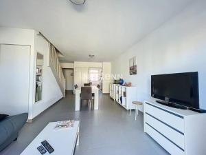 3180-Maison dans une résidence avec piscine