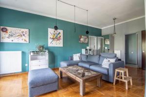 Park view apartment in Chalandri