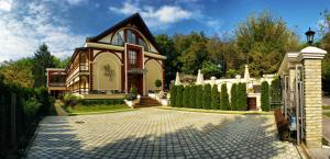 4 csillagos hotel Garni Hotel Vila Lago Palics Szerbia