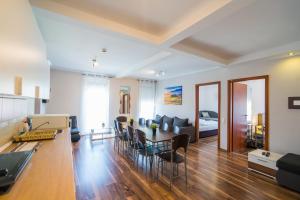 Riviéra Apartmanház