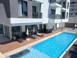 Flamingo - stylish apartments near the beach, in the heart of Alanya - Kozyaka