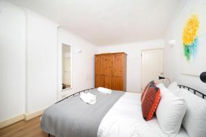 Wonderful 2BR Flat on Richmond Street