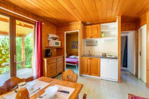 Chalets Gite Lavande : photos des chambres