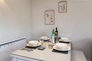 5 Keepers Cottage, Hillfield