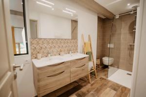 Maisons de vacances Gite du Bief : photos des chambres