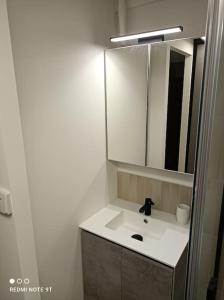 Appartements Charming and very central 2 rooms apartment : photos des chambres