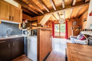 Chalets Demi-Chalet Les Trolles 6-8 pers : photos des chambres