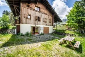 Demi-Chalet Les Trolles 6-8 pers - Bogève