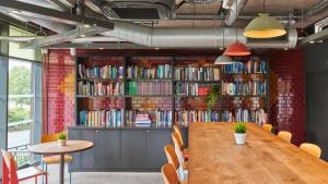 Stylish Private Ensuite Rooms in the Heart of Exeter