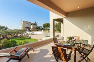 Dreams House - Villa with Pool & Stunning Views