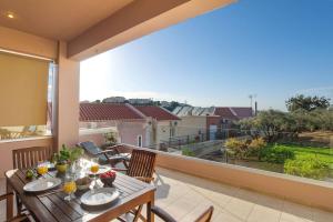 Dreams House - Villa with Pool & Stunning Views