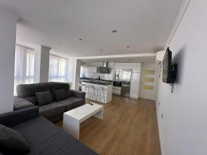 Porrita Beach - 4hvězdičkové hotely ve městě Cala del Moral