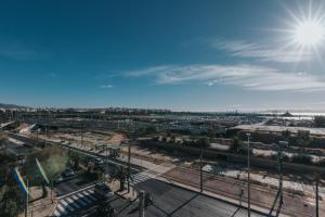 Earth Boutique Apartments next to Stavros Niarchos