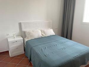 Appartement chaleureux et propre avec piscine