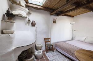 Daphnisthe artists house