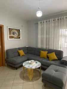 Dyrrah Apartment - Škalngur