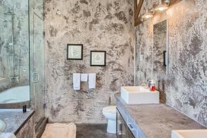 The Timbers by Okanagan Premier