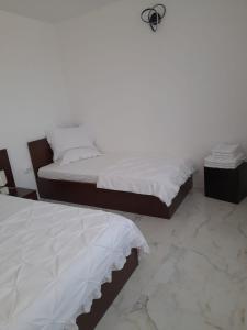 Camere de închiriat Darius 16 , 2 camere