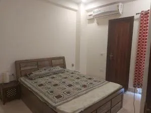 mozo house - Гургаон