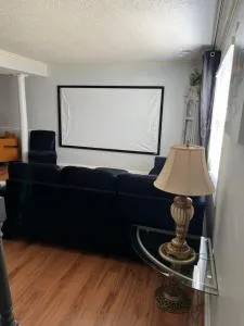 Jolly Accommodations & Suite-Sleeps 10 - 米灵顿