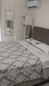 Emanuela Mystique Private Parking