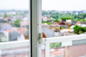 Bernaung V Apartment