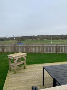 The Dairy, Field House Farm, countryside cottage near York