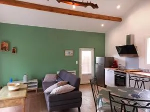 La petite maison des écureuils - Mios