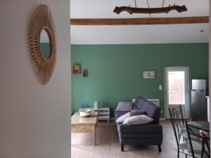 Maisons de vacances La petite maison des ecureuils : photos des chambres