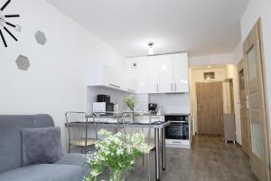 Leśne Tarasy 45a, Dziwnówek