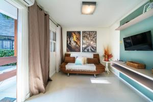 A36 - AP 05 - Maria Angélica - Apto na avenida - 01 dormitório