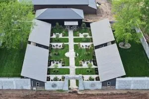 Big Cat Bungalows at The Haven - Lion 2 - New Woodstock