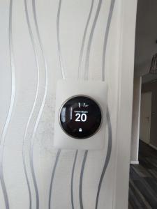 LENS, Bel appartement lumineux spacieux en centre ville 3 chambres