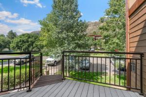 Tamarron Gambel Oak 724 - Cliffside Suite - Durango CO