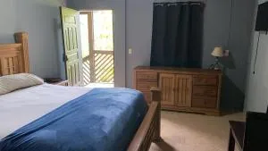 Airport Inn Roatan - RTB