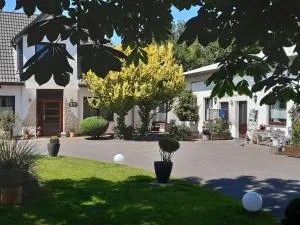 Ferienwohnungen-im-Koog - Schülp